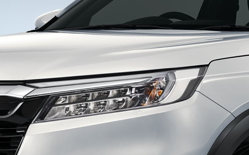 ไฟหน้า และไฟท้ายแบบ LED